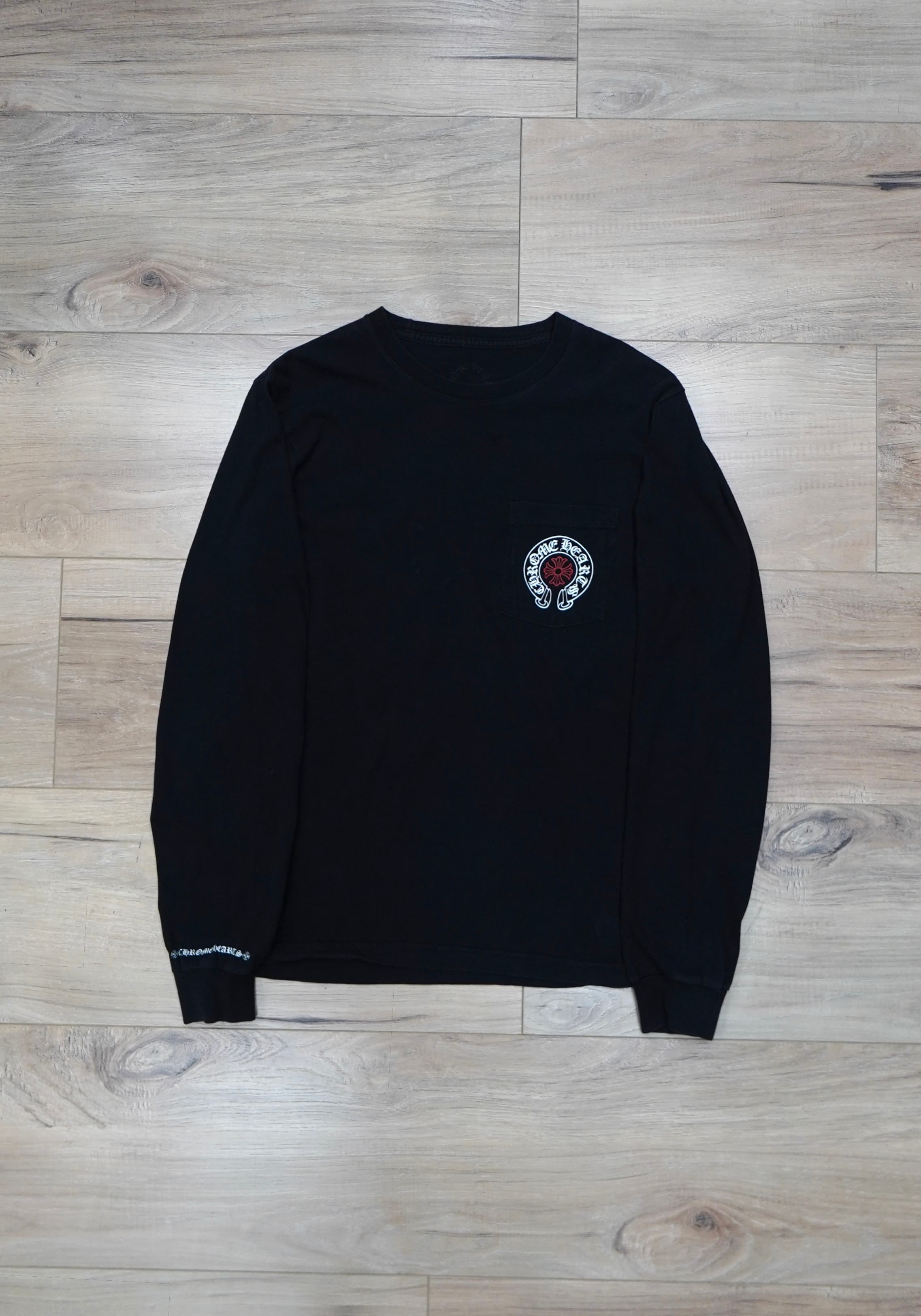 Chrome Hearts Staff Pocket Horseshoe Black Red Lon-Sleeve